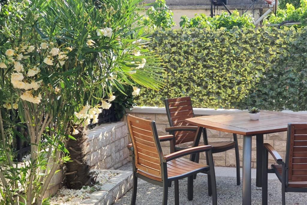 Apartment Natali***